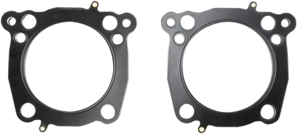 A pair of pistons with the same design.